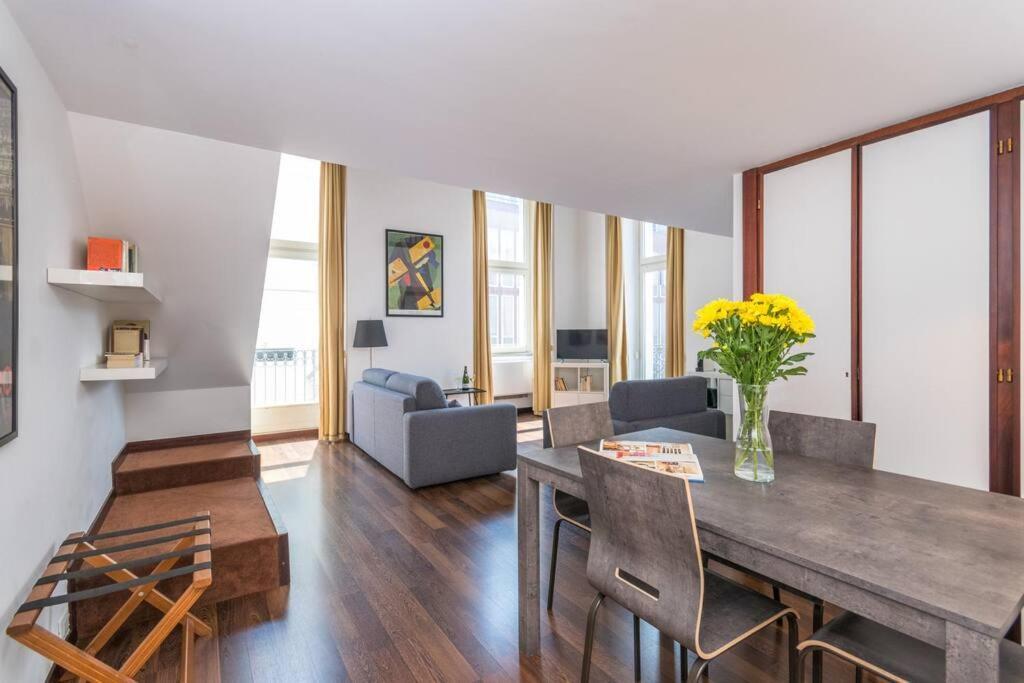 Loft Luxury - Piazza Castello Porta Susa تورينو المظهر الخارجي الصورة