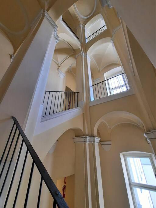 Loft Luxury - Piazza Castello Porta Susa تورينو المظهر الخارجي الصورة
