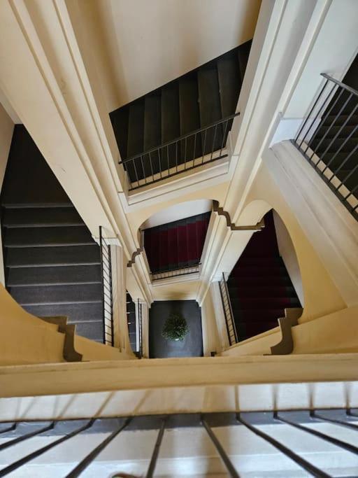 Loft Luxury - Piazza Castello Porta Susa تورينو المظهر الخارجي الصورة